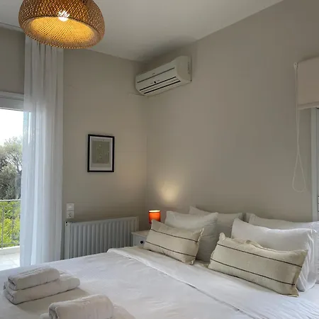 Thea Residences 2 شقة نافبليو