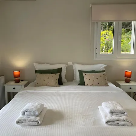 Thea Residences 2 *